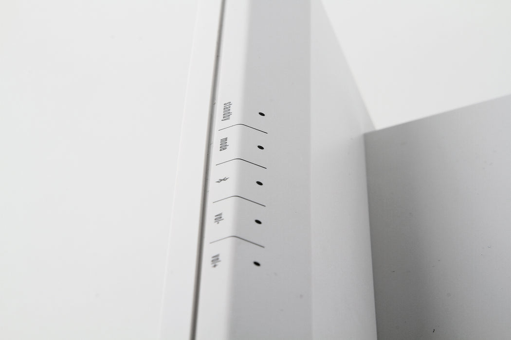 Schwaiger Hybrid Hi-Fi Lautsprechersystem mit Vakuum Röhrenverstärker (Bluetooth, NFC, AUX, USB, etc.) Verkauf